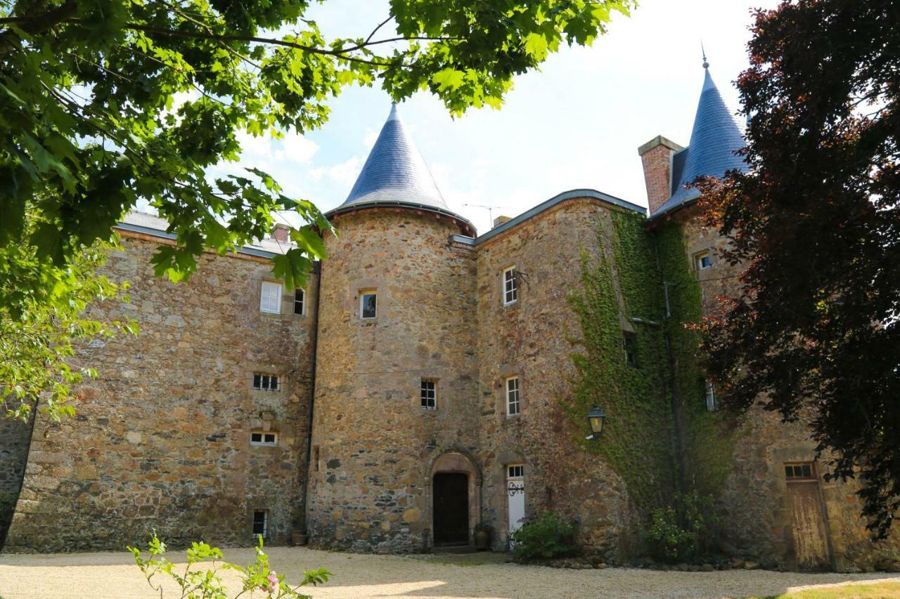 Chateau De La Frogerie Bed & Breakfast Maulevrier Exterior photo